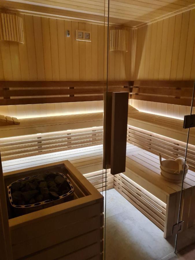 Hotel 365 Kielce Eksteriør billede