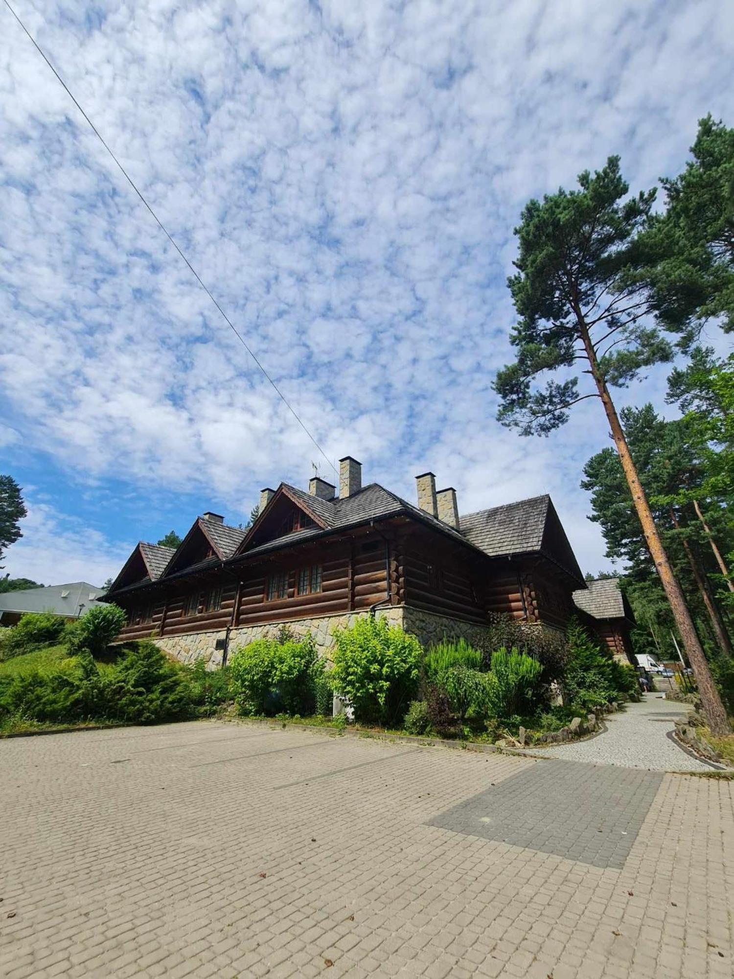 Hotel 365 Kielce Eksteriør billede