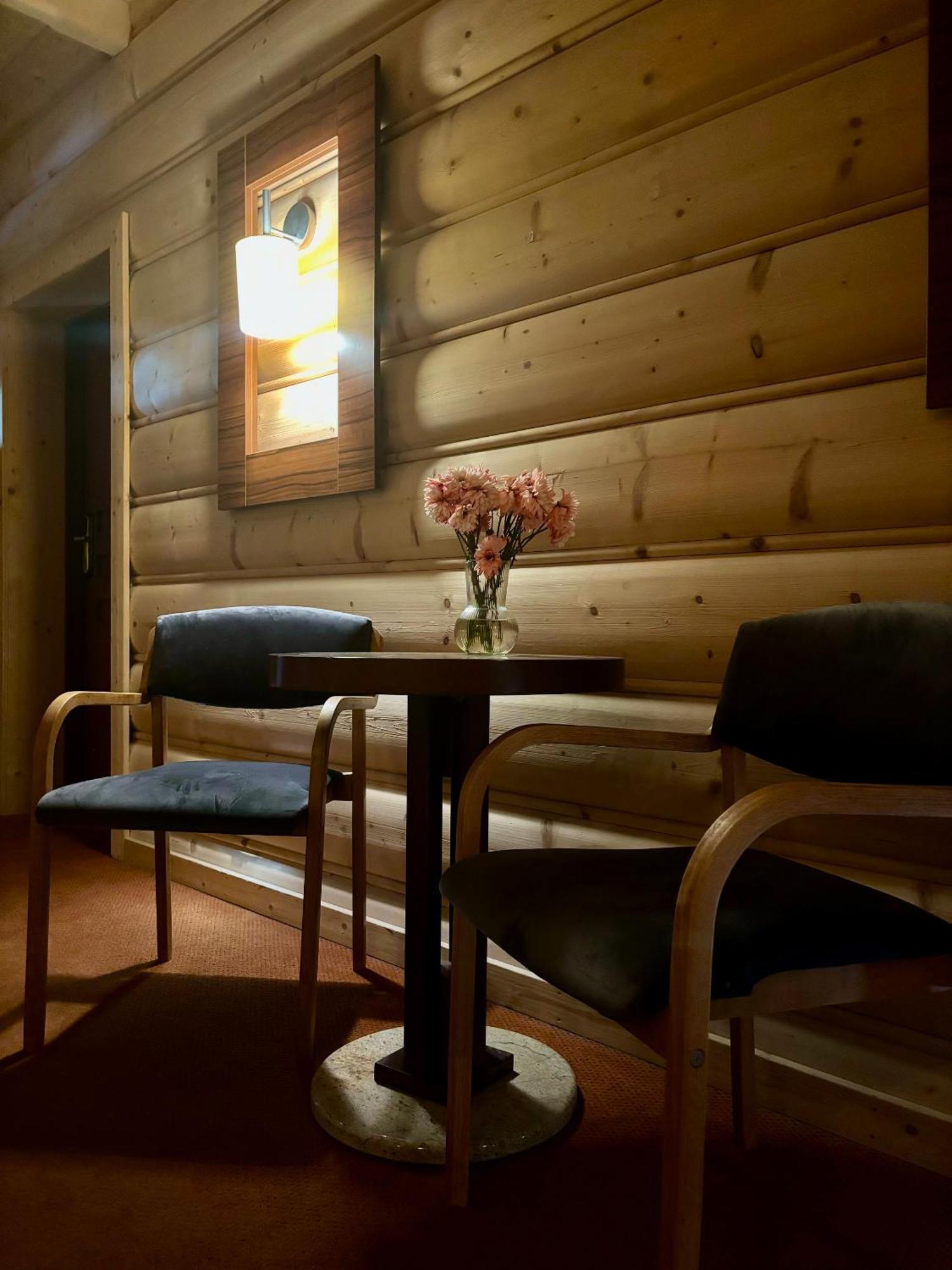 Hotel 365 Kielce Eksteriør billede