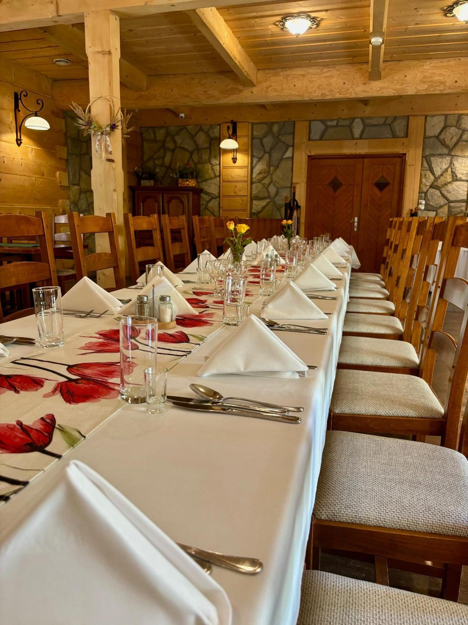 Hotel 365 Kielce Eksteriør billede
