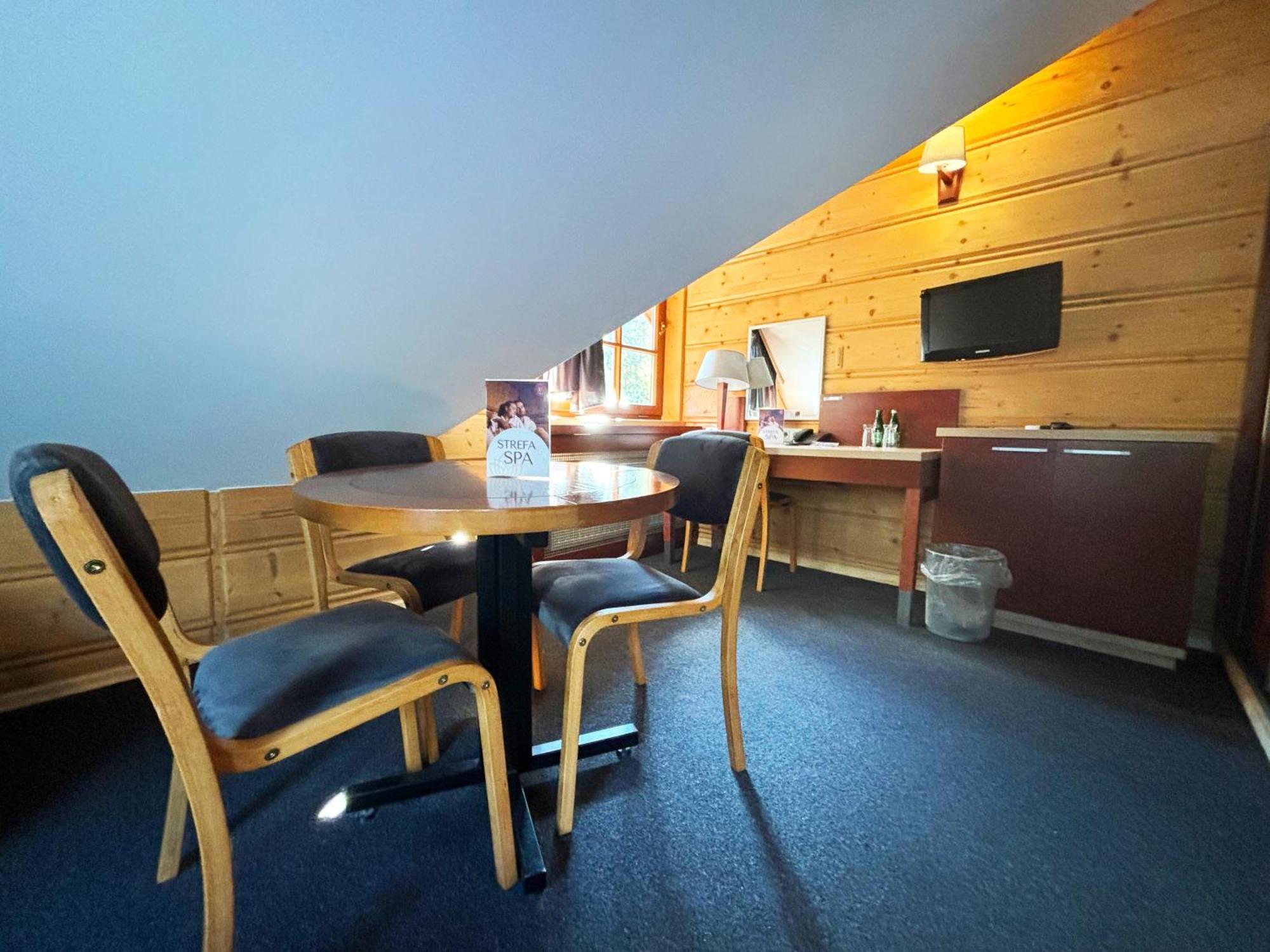 Hotel 365 Kielce Eksteriør billede